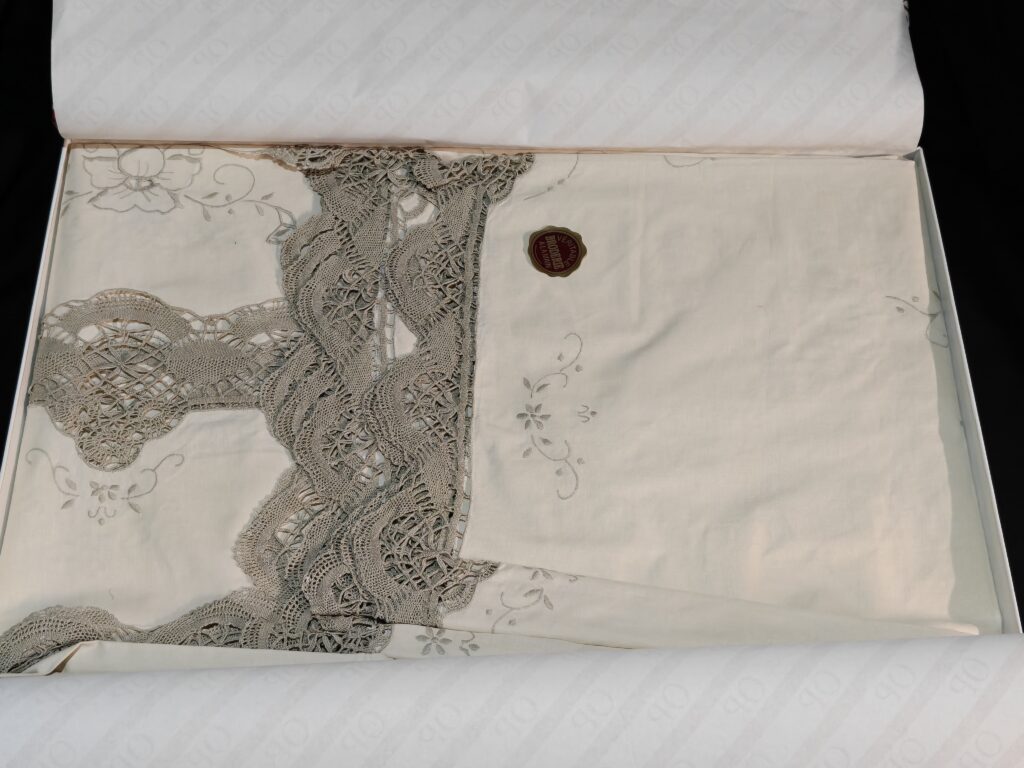 Service de Table OPIUM PARIS - Lin & Broderie Main - 12 Serviettes - NEUF